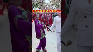 Download lagu 媒婆已婚礼主持人斗舞现场精彩 mp3 Download lagu 媒婆已婚礼主持人斗舞现场精彩 mp3