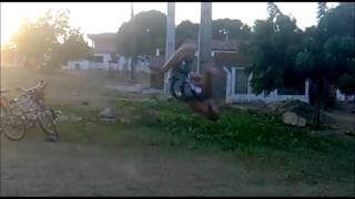 preview picture of video 'Adail CDO_Capoeira na Veia'
