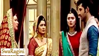 Download lagu Swaragini 24th August 2016 EPISODE | Adarsh THROWS Maheshwari family out of the house mp3