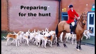 Fox hunt in England, Riders preparing for a Boxing day fox hunt