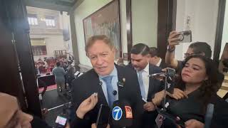Congreso por renovar Seguro Médico mientras el pueblo sufre por falta de medicinas