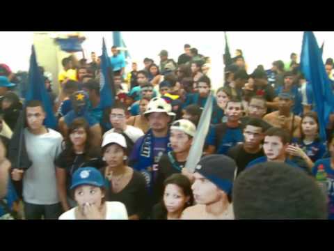 "Reportaje Pandilla del Sur" Barra: La Pandilla del Sur • Club: Mineros de Guayana