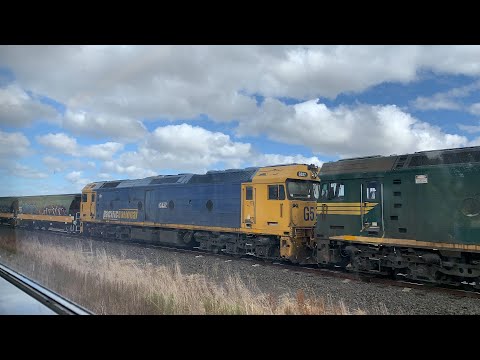 Passing 7735V Grain Train With G520 & G527 At Gheringhap On The Overland (15/12/22)