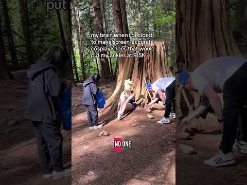 worth the risk for pics #kohaku #kohakucosplay #drstone #drstonecosplay #animereels #cosplayshoes