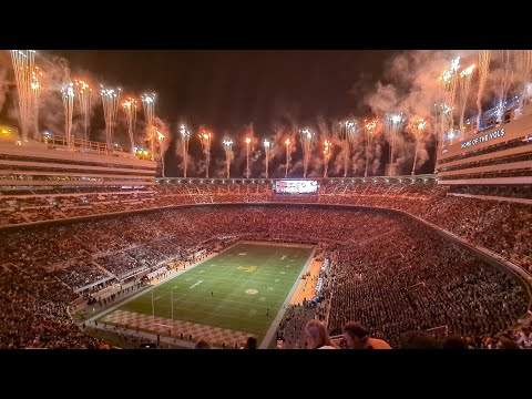 Tennessee 'Dark Mode Activated' at Neyland Stadium