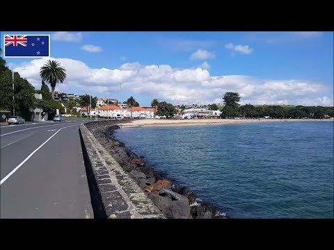 Walking From Mission Bay to St Heliers Auckland New Zealand