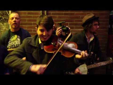 CC Smugglers - Wagon Wheel