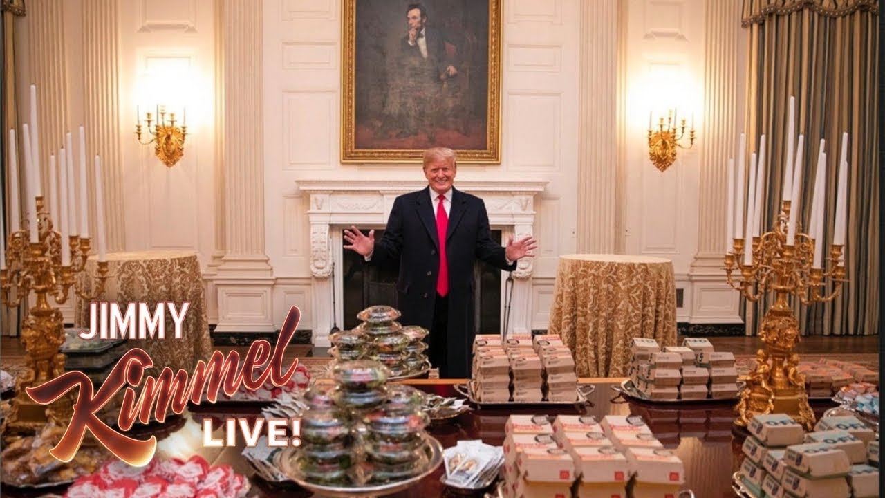 Trump Eats â€œHamberdersâ€ While Government Remains Shut Down - YouTube