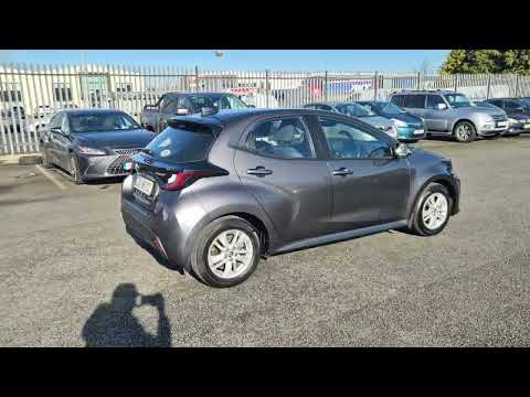 Toyota Yaris 1.5 HYBRID LUNA 5DR - Image 2