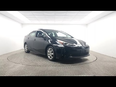 Toyota Prius 1.8 Hybrid - Image 2