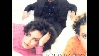 Mousse T. Vs Hot 'n' Juicy - Horny '98  video