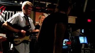 Mother Mother - Train of thought