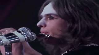 GENESIS  &quot;The return of the giant hogweed&quot; 1973 / audio : &quot;Nursery cryme&quot; (reconstruction)