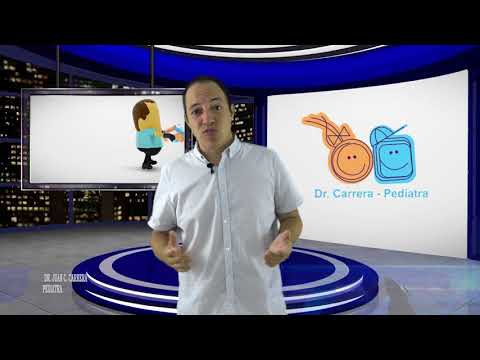 Bebé con cabeza plana. Plagiocefalia
