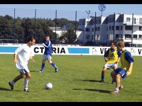 Fussball Training: U19 Schalke 04 Angriffsfussball 2 - Y-Form mit Doppelpass