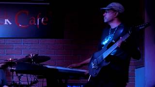 Tony Macalpine - Poison Cookies (live 24.10.2018) Bounty Rock Cafe, Olomouc