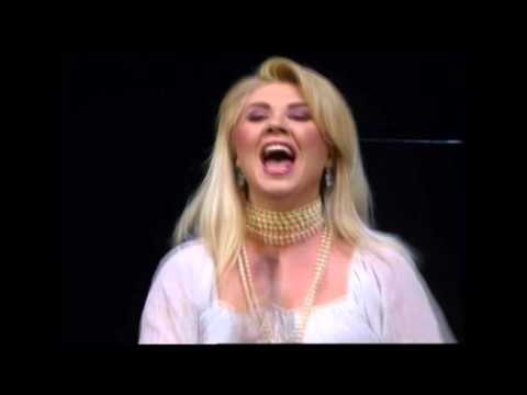 Danilushka i Anastasja - Dorogoj dljinoj (Live)