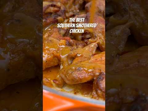 The best southern smothered chicken 😮‍💨