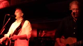 Famous For Killing Each Other - Kevin Costner &amp; Mo