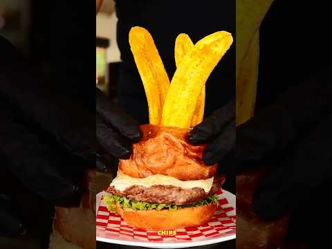 La B.B Tropical - Sky club - Belén de Umbria . Hamburguesa con 200 grms de Res y piña caramelizada