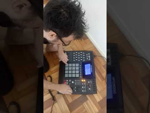 Akai MPC 5000