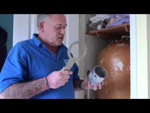 Water and Plumbing Tutorial Part 9 - Immersion Heater