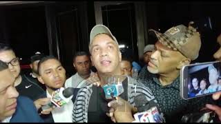 Arrestan y trasladan al palacio de justicia de Santiago al payaso Kanqui