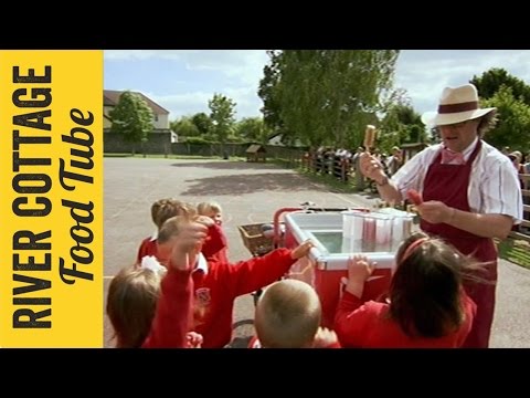 download lagu mp3 mp4 River Cottage Strawberry, download lagu River Cottage Strawberry gratis, unduh video klip River Cottage Strawberry