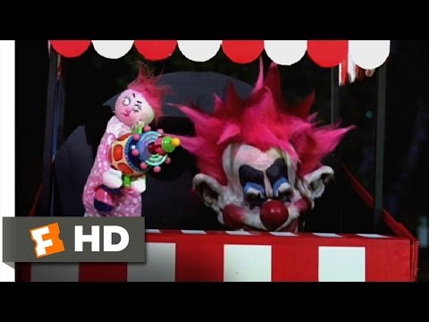 Killer Klowns from Outer Space (3/11) Movie CLIP - Deadly Puppet Show (1988) HD