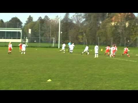 2010-10-23_Fernitz-U12-Liebenau-Murfeld # Freistoß Florian - Tor Felix.mpg