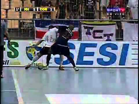 Os gols de Joinville 1 x 2 Corinthians pela semifinal da Taça Brasil de Futsal 2010