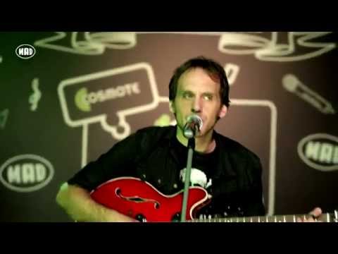 George Gaudy "Hallelujah" LIVE @ Jumping Fish Studio by Cosmote (31/10/14)