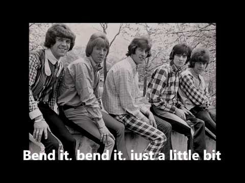 Bend It  DAVE DEE, DOZY, BEAKY, MICK & TICH (with lyrics)