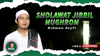 Download lagu Sholawat Jibril . Mugrom Ridwan Asyfi | Fatihah Indonesia Live Klotok Plumpang mp3