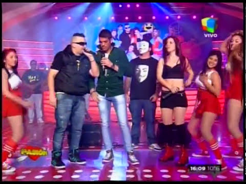 Lore y Roque - Me Gusta   -   debut en Pasion de Sabado  -  (14- 09 -2013)