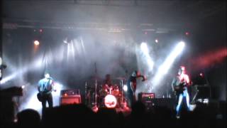 preview picture of video 'Kamalhão Rock Fest 2013   «Mata Ratos» -  (3)'