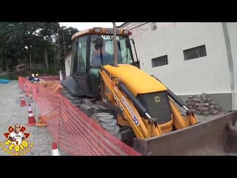 Sabesp faz obra na entrada da Estrada Velha de Juquitiba