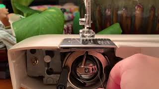 How to thread the bobbin on a sewing machine