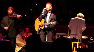 RandyTravis, Three Wooden Crosses