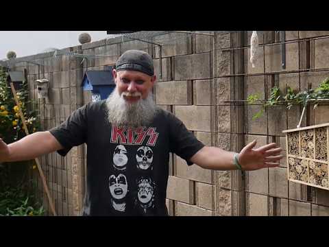 Thumbnail for THE ROCKIN-CORONA-DAYS WITH NEUDI - From music stuff to private life, it´s all in here! by Manilla Road