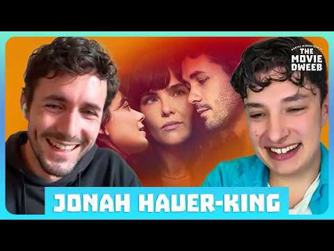 Jonah Hauer-King on The Threesome, Prince Eric & Embarrassing Zoey Deutch 🧜‍♀️ | The Movie Dweeb
