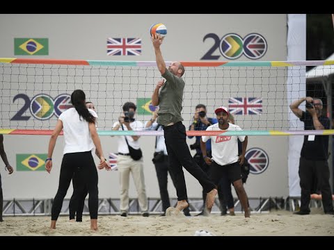 Prince William plays volleyball, visits lifeguards on Rio's Copacabana beach | AFP