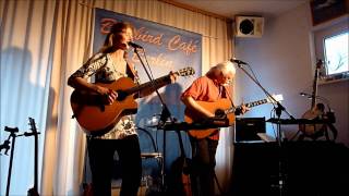 Jamestown Ferry - Sweet And Shiny Eyes - Bluebird Cafe Berlin am 03.04.2011