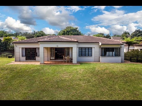 3 Bedroom House for Sale in Hillcrest Central