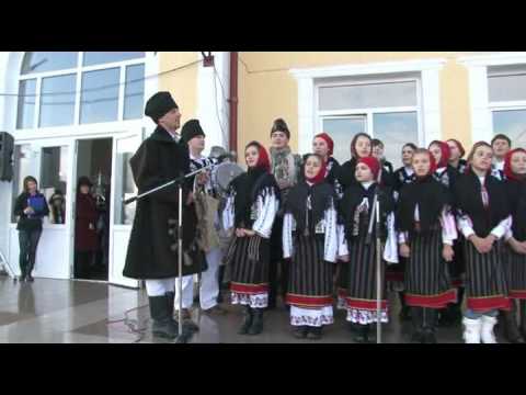 ansamblul dor moldovenesc_veresti.mp4