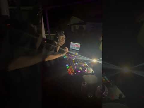 BERXET at Mariquita Tolima #technodance #techno #musicatechno #dj #trippytechno #electronicmusic #rv