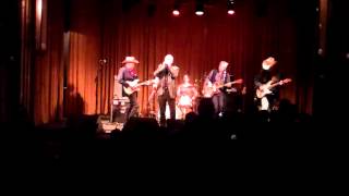 Dave & Phil Alvin & the Guilty Ones -- Southern Flood Blues