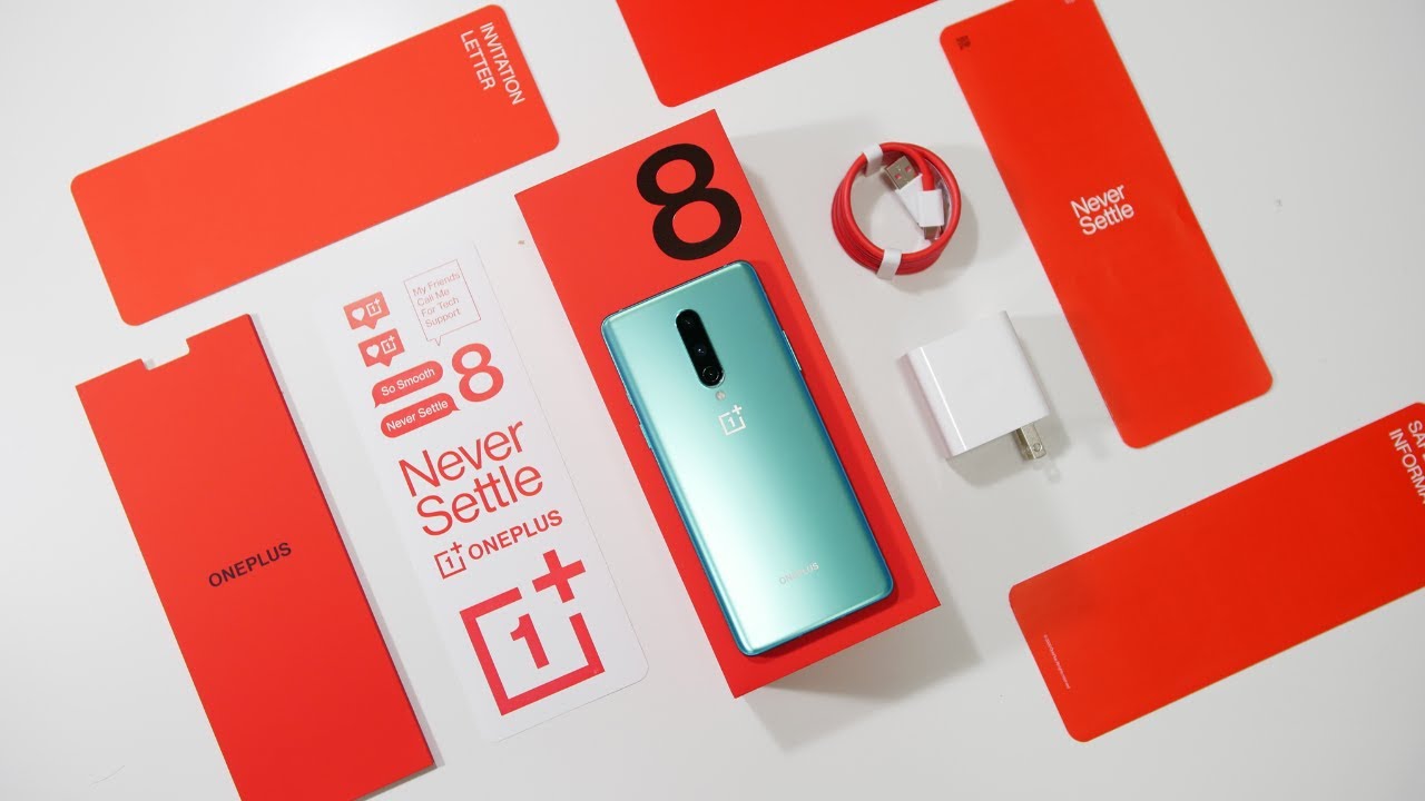 OnePlus 8 Unboxing and First Impressions - Glacial Green OnePlus 8