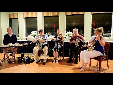 Madden, McComiskey, Conneely, Casey & Dolan: Lucy Campbell/Bucks 'Oranore: Catskills Irish 2016#43