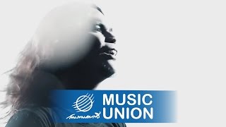 ดอกฟ้า – ทรงไทย